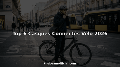 Un cycliste ajuste son casque connecté alors qu’il attend au feu rouge, au carrefour en pleine ville.